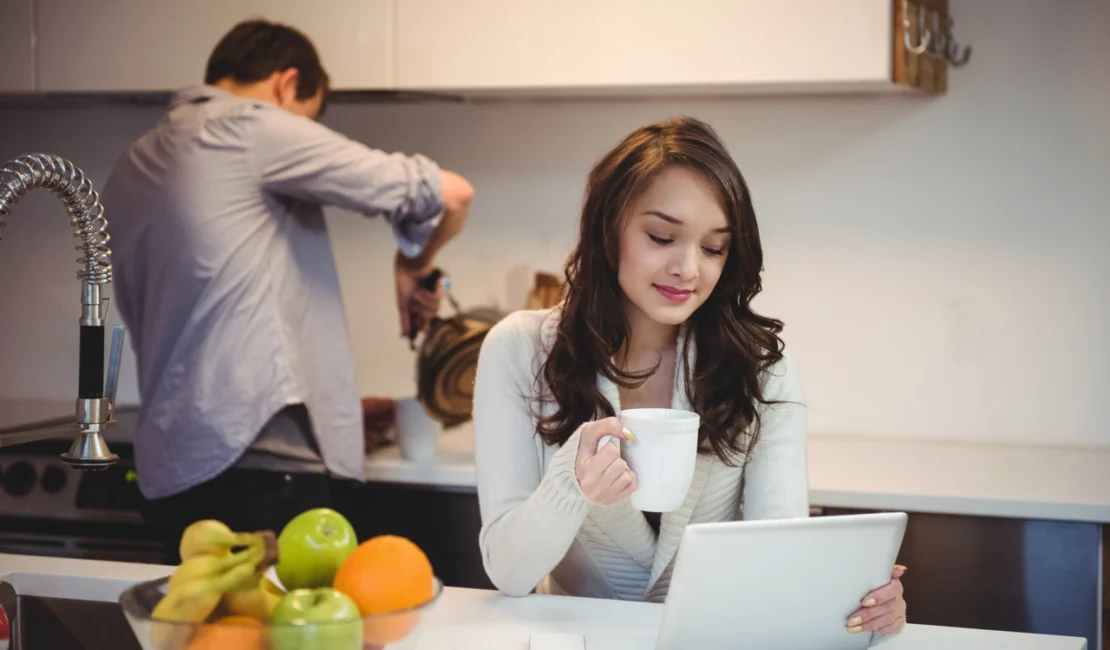 Simple daily habits that help make life feel organized and calm